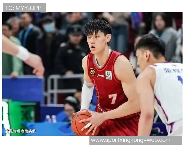 曾凡博重返助力北京队锋线周琦轻松得分展现实力