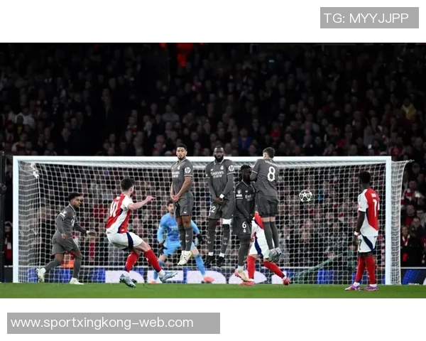 阿森纳与18岁中场易卜拉欣续约并在欧冠中首次亮相 阿森纳与18岁中场易卜拉欣续约并在欧冠中首次亮相